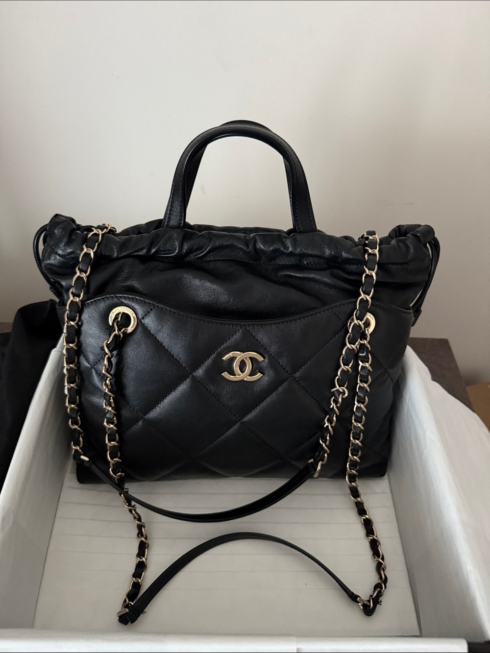CHANEL Black Quilted Lambskin Shoulder Bag with Gold Chain. Authentic.